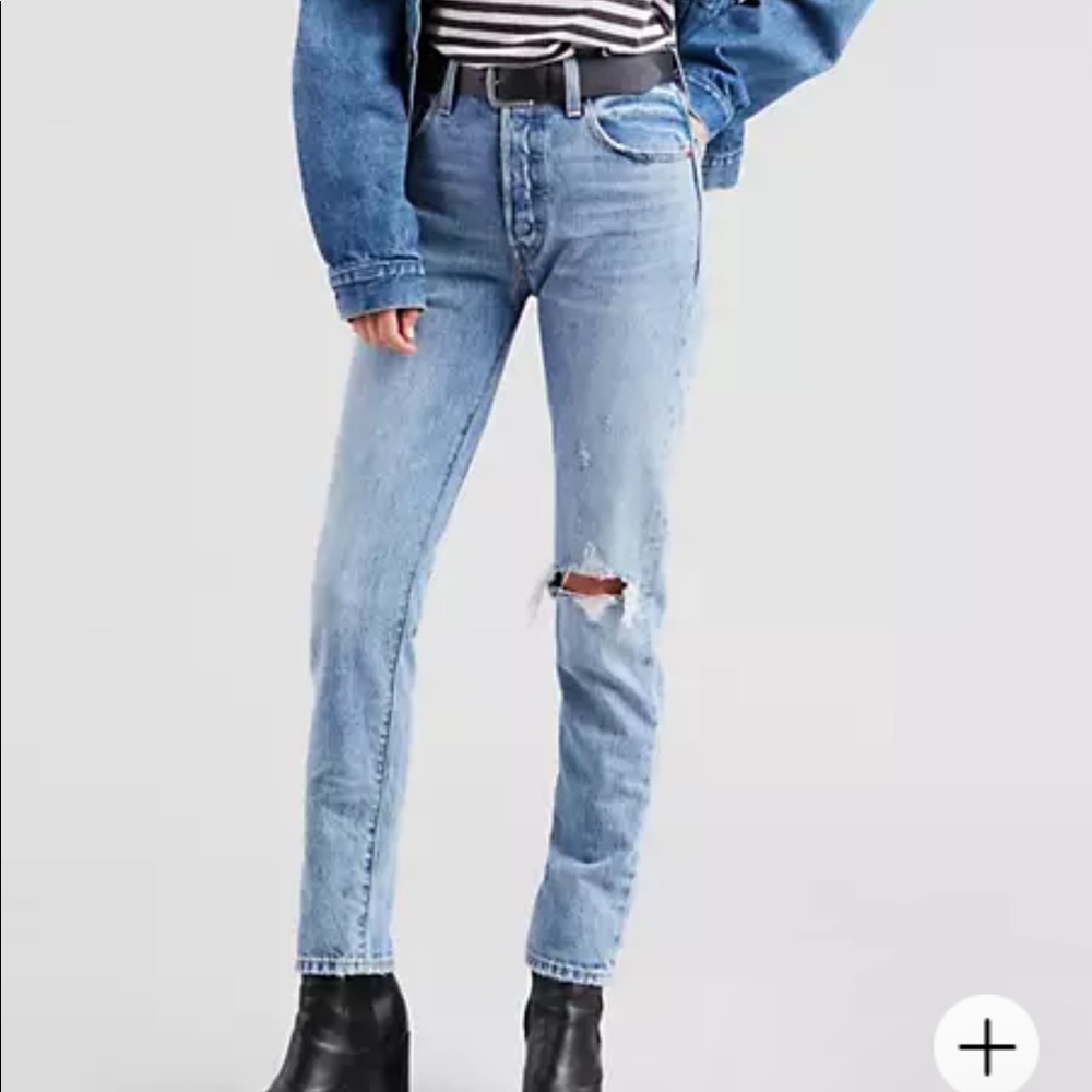 Levi’s 501 straight leg mom jean